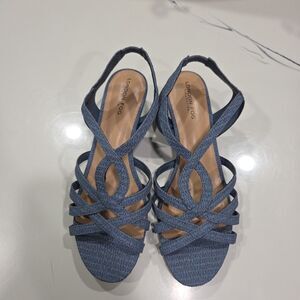 London Fog Collection Carmela Women's Blue Strappy Sandals Size 9 Shoe Bin 3